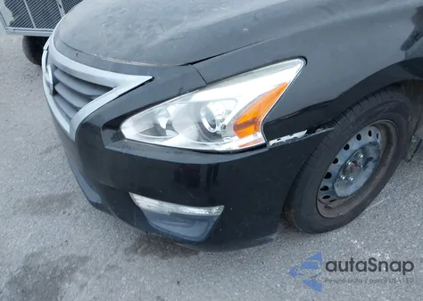 2015 Nissan Altima 2.5 S из США, поврежденный, VIN 1N4AL3AP1FC567145